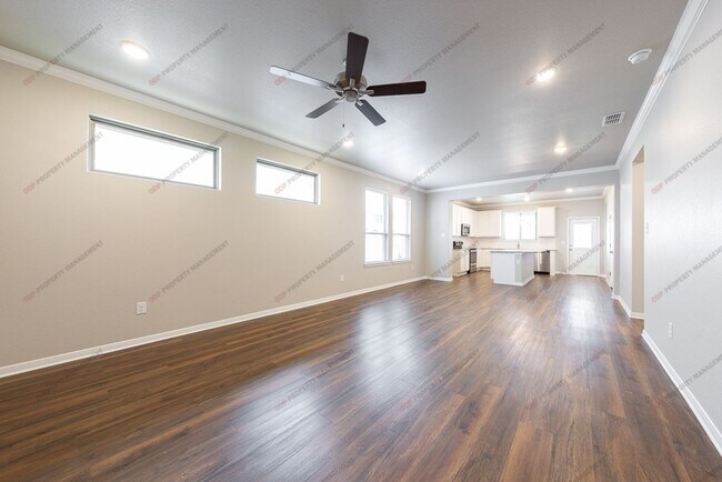 Building Photo - 624 Ripplewood Dr