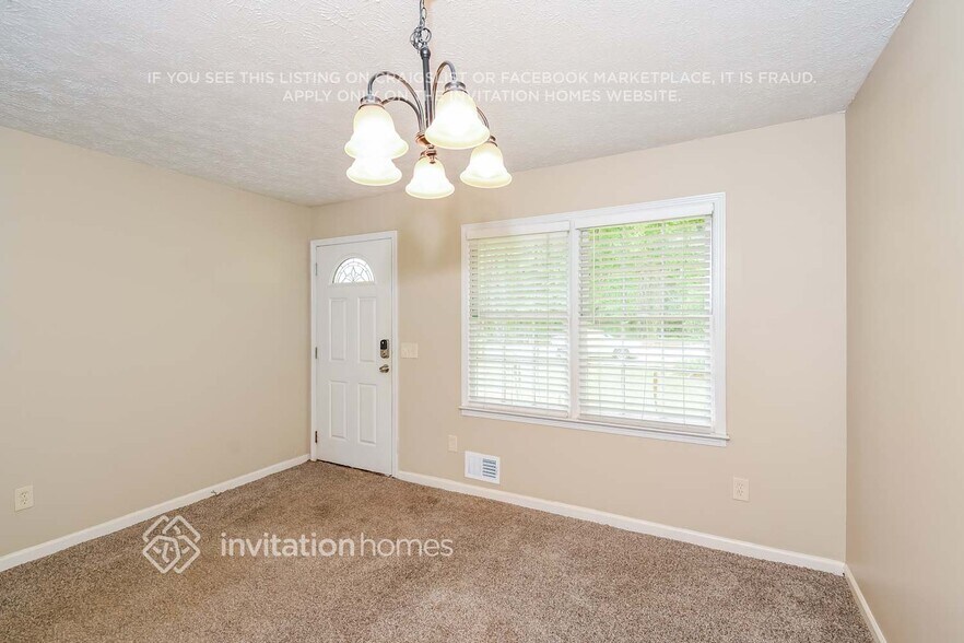 Building Photo - 404 Seneca Ct