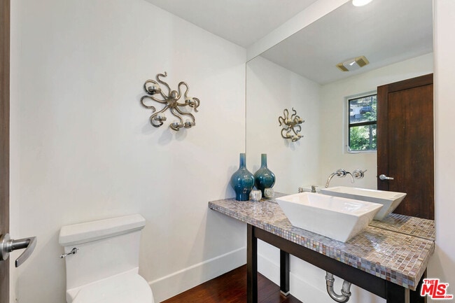 Building Photo - 6314 Sycamore Meadows Dr