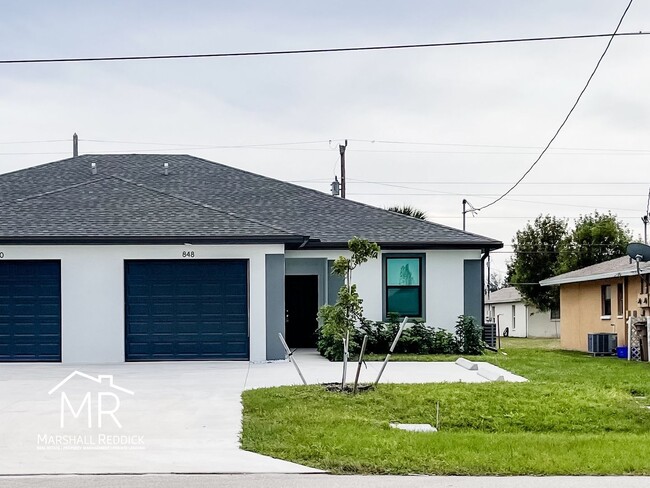 Building Photo - Spacious 3-Bedroom, 2-Bathroom 1 Car Garage