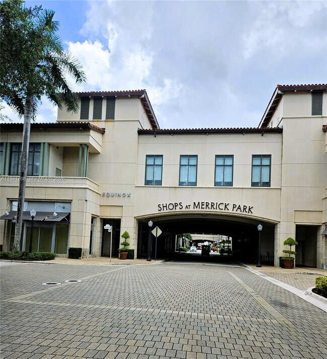 Building Photo - 104 Santander Ave