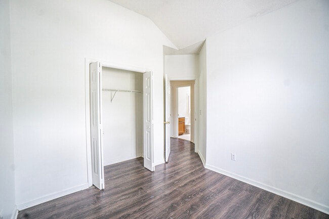 Building Photo - 2204 Quail View Trail
