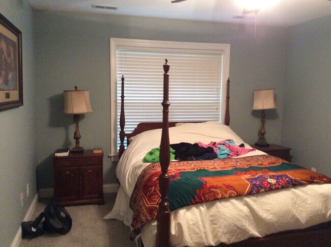 Building Photo - Beautiful home in Longleaf Pines
