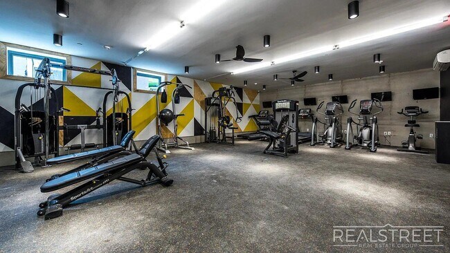 Building Photo - Duffield Street