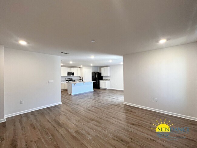 Building Photo - Gorgeous 4 bedroom home in Timberland Ridg...