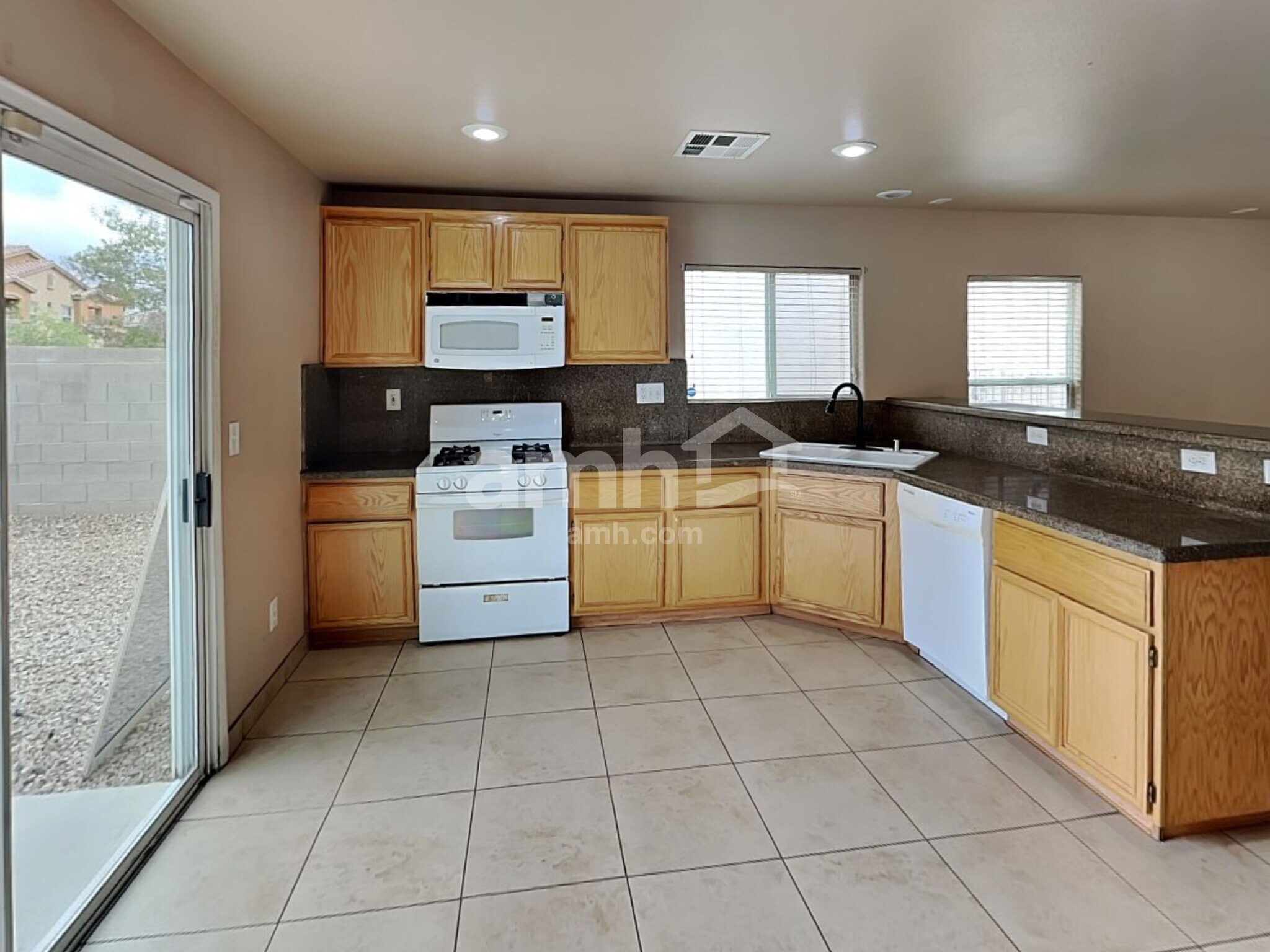 Building Photo - 8834 Promised Land Ave