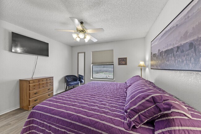 Building Photo - 126 North St