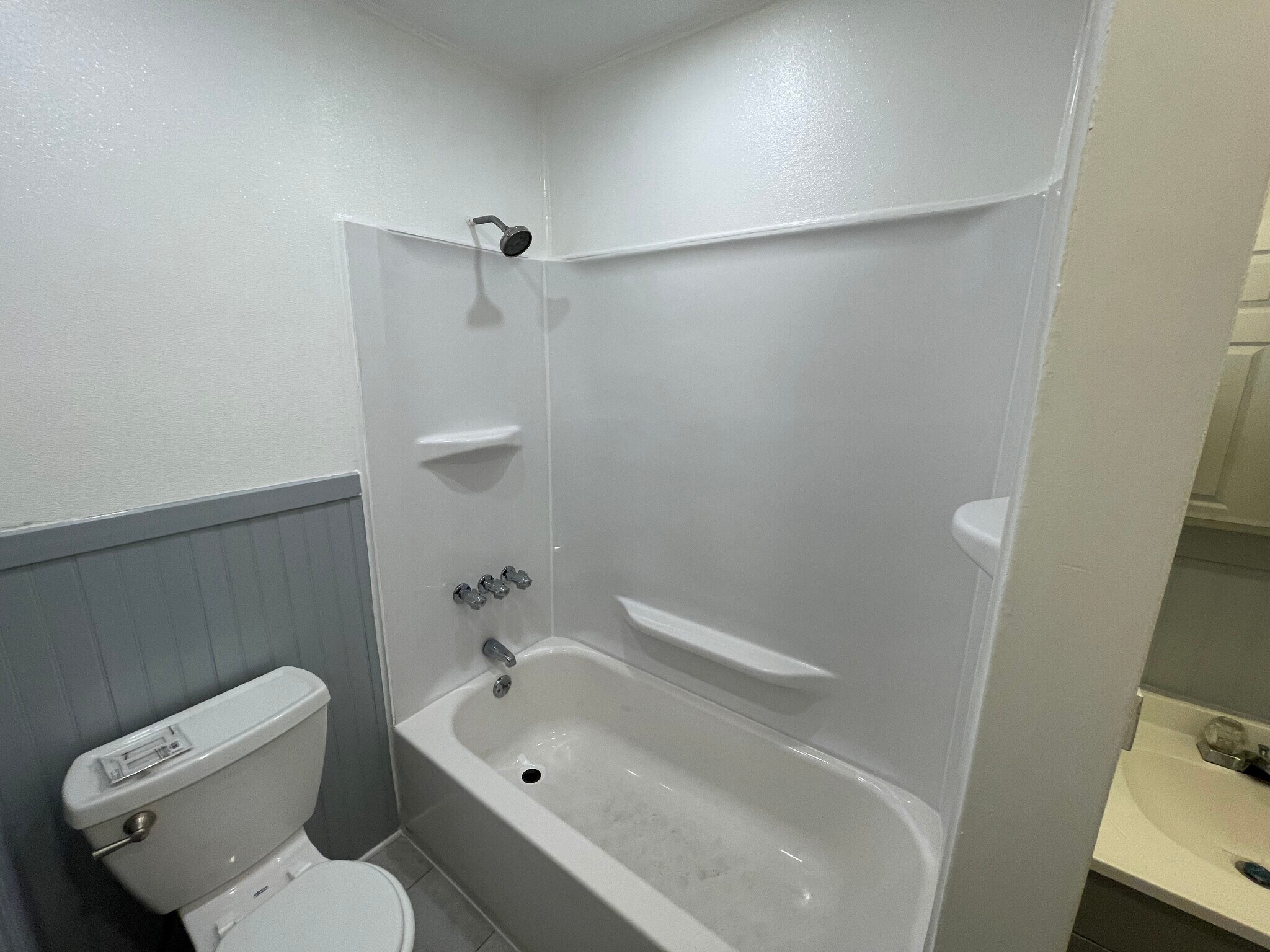 Building Photo - 50 Lawrence St