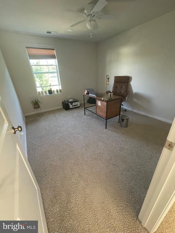 Building Photo - 226 Seven Springs Ln