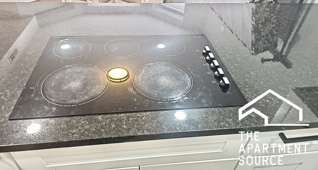 Building Photo - 3539 W Grenshaw St