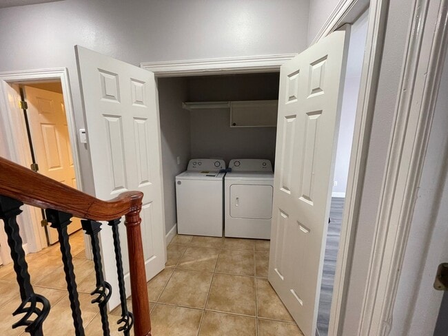 Building Photo - 2605 Almeda Forest Ct