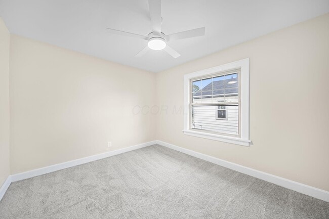 Building Photo - 263 Crestview Rd