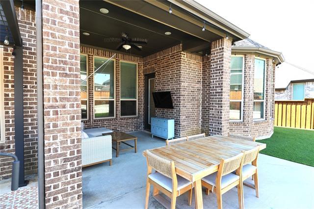 Building Photo - 861 Agave Dr