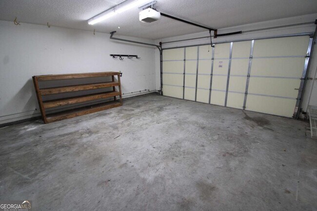 Building Photo - 107 Shearman Way