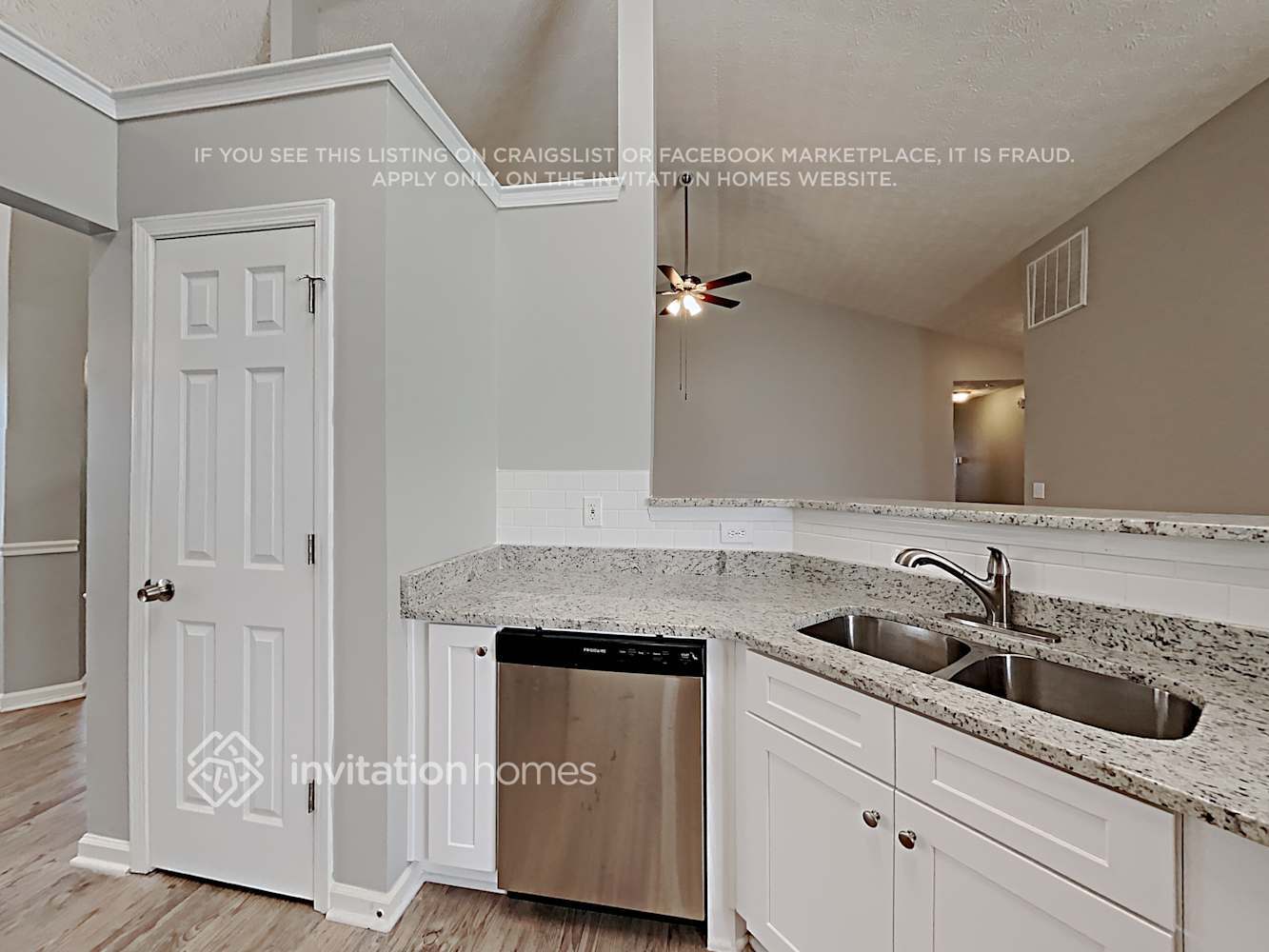 Building Photo - 1317 Kent Manor