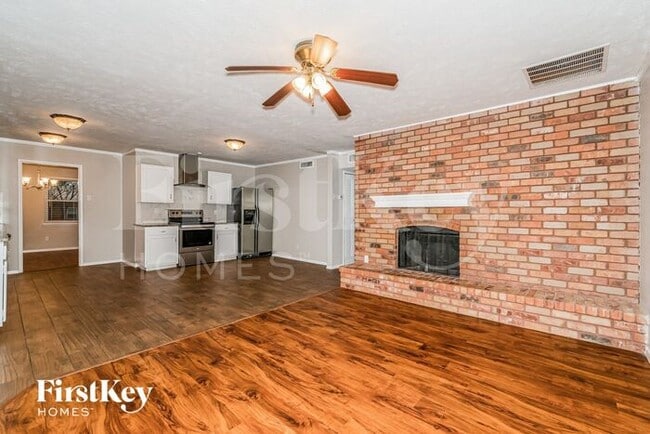 Building Photo - 5109 Gilliam Cir