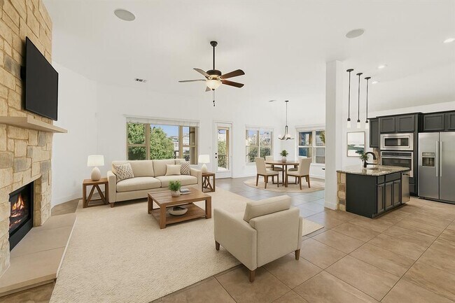 Building Photo - 404 Highland Village Dr