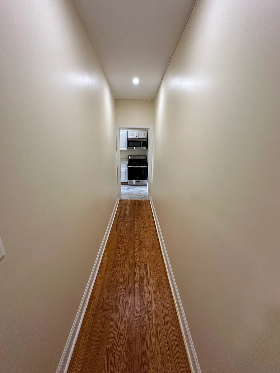 Building Photo - 541 Bronx River Rd