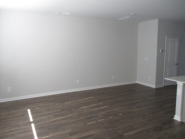 Building Photo - 515 Ferndale Pl