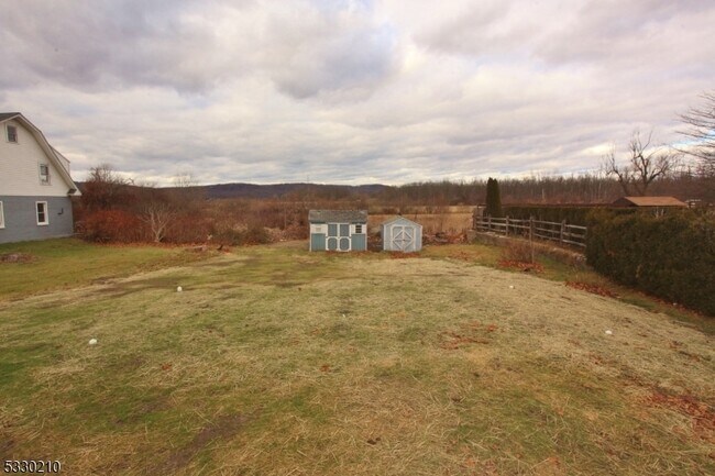 Building Photo - 332 US-46
