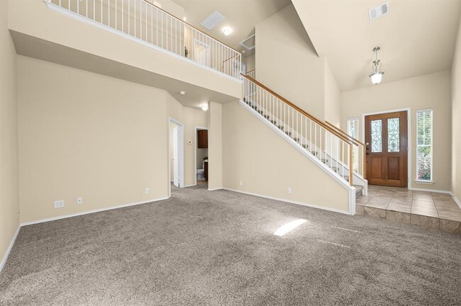 Building Photo - 8636 Harrier Dr