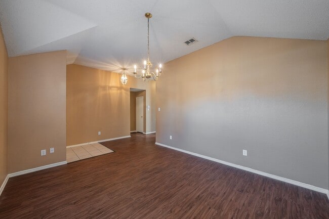 Building Photo - Spacious single story in Parks of Deer Creek