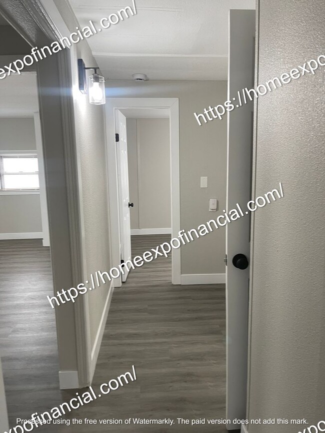 Building Photo - Nice Home For Rent