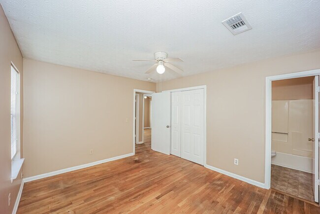 Building Photo - 6269 Valdez Dr