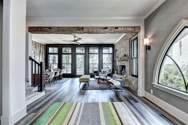 Building Photo - 2555 Brook Run