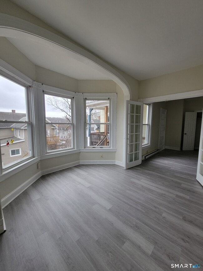 Building Photo - 120 North St