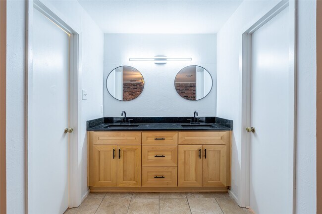 Building Photo - 22415 Coriander Dr