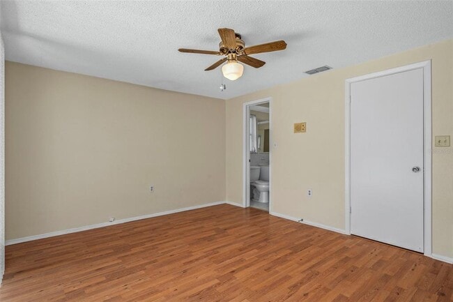 Building Photo - 7403 Populus Dr