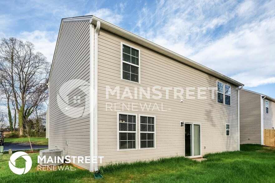 Building Photo - 4615 Sweet Bulb Ln