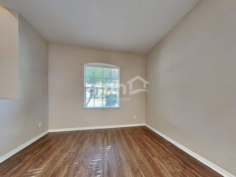 Building Photo - 12906 Cattail Shore Ln