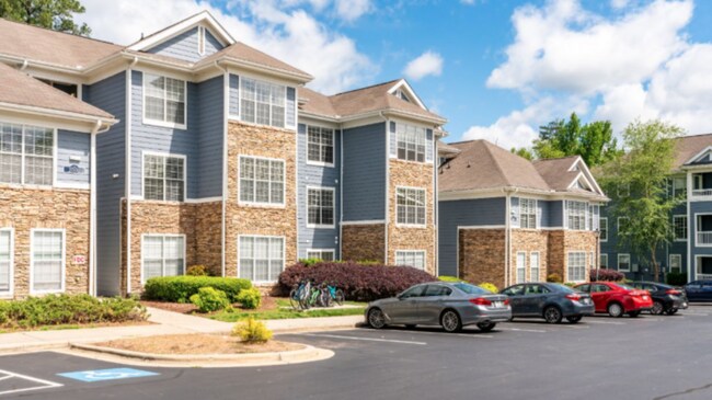 Building Photo - 100 Drew Hill Ln