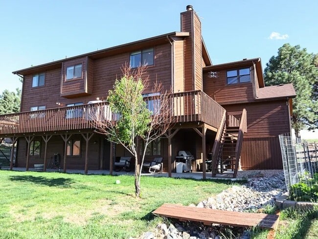 Building Photo - 8555 Piute Dr