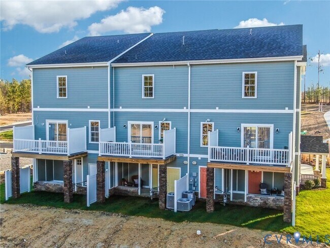 Building Photo - 15305 Princess Lauren Ln