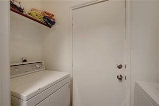 Building Photo - 4500 Silverstone Dr