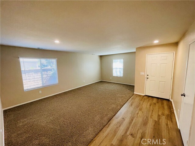 Building Photo - 147 Ropango Way