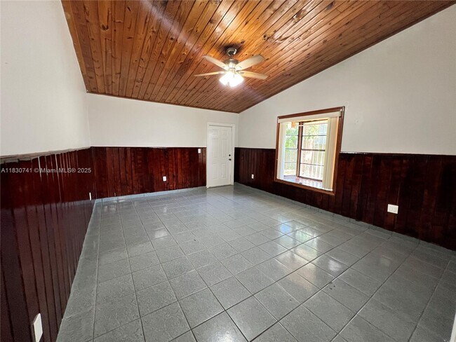 Building Photo - 13562 SW 286th Terrace