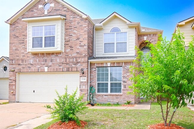 Building Photo - 13330 Vineyard Falls Dr