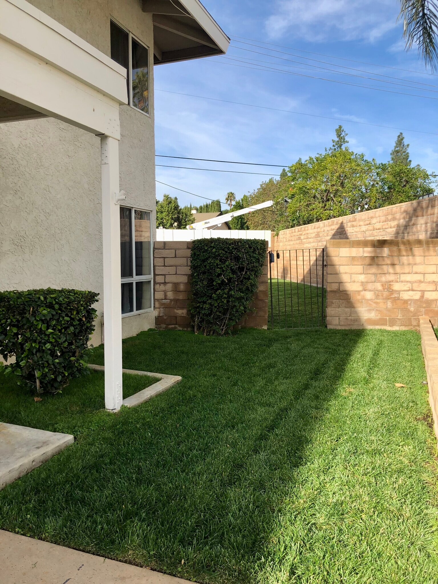 Building Photo - 10661 Coraline Pl