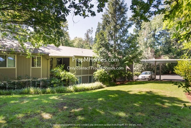 Building Photo - 2680 SW 87th Ave