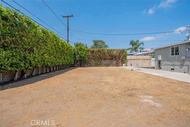 Building Photo - 7865 Cantaloupe Ave