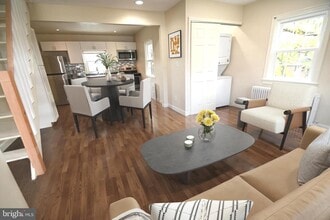 Building Photo - 8904 Flower Ave