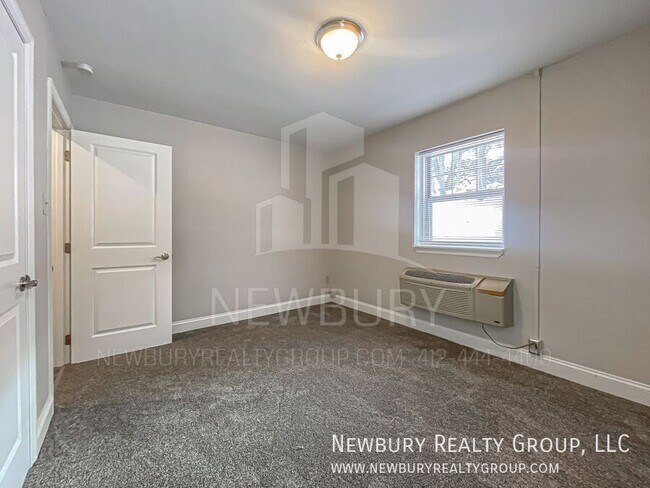Building Photo - 309 San Juan Dr