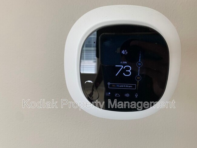 Building Photo - 1737 E 2800 N