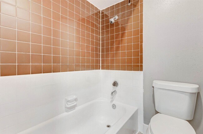 Building Photo - 12611 Ashford Meadow Dr