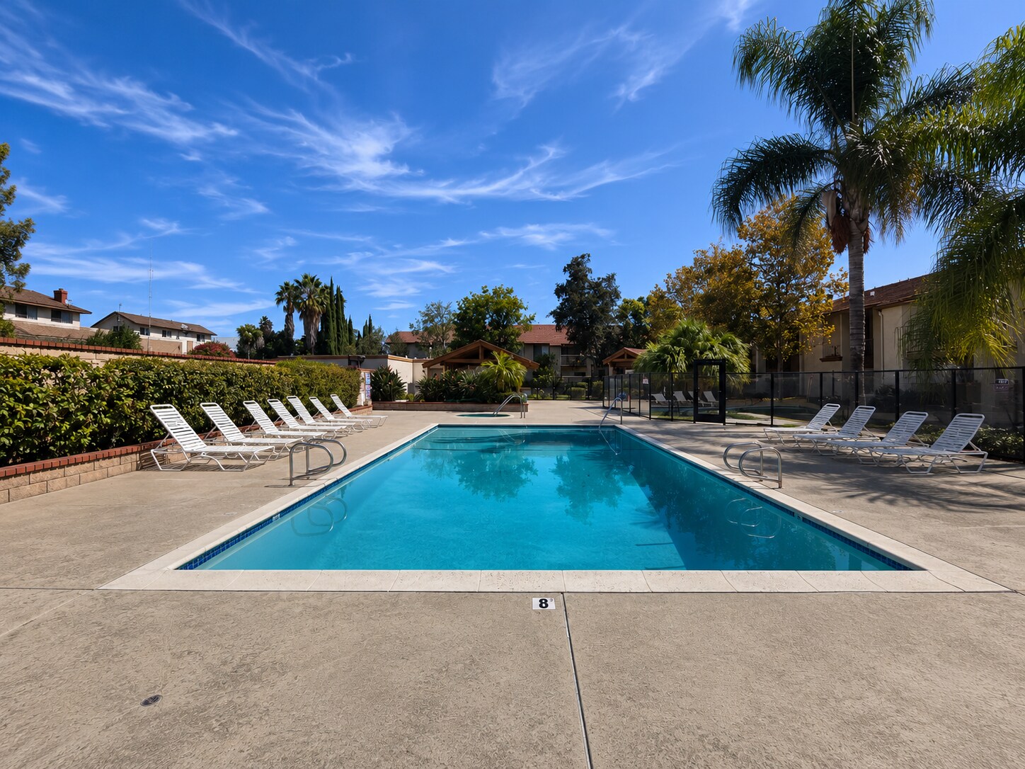 Building Photo - 901 Golden Springs Dr