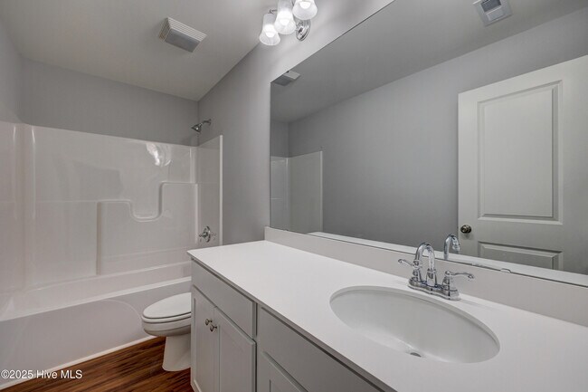 Building Photo - 9096 Laurel Bay Ln